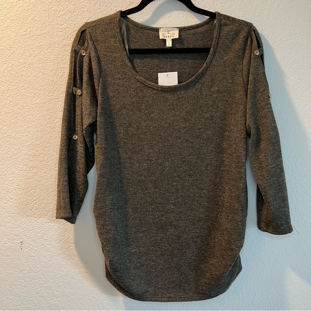 Women’s New Ember gray button sleeve detail quarter sleeve pullover sweater sz M